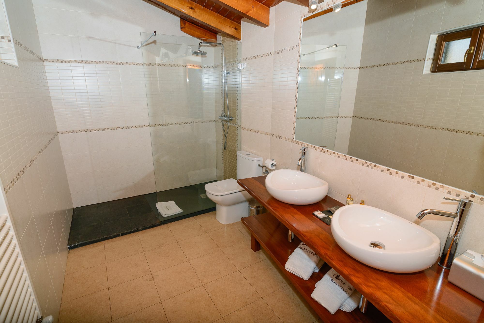 Casona De Llanorrozo Apartamentos Rurales Oviñana Buitenkant foto