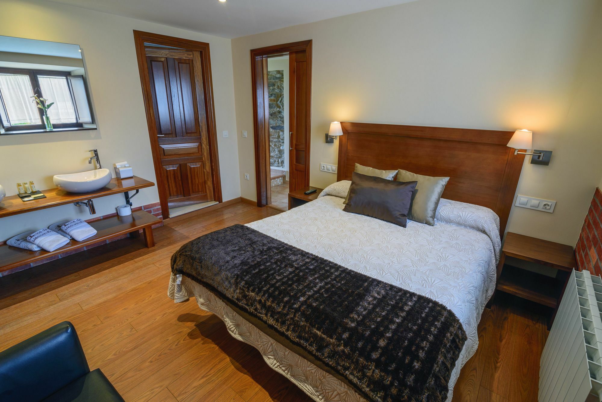 Casona De Llanorrozo Apartamentos Rurales Oviñana Buitenkant foto